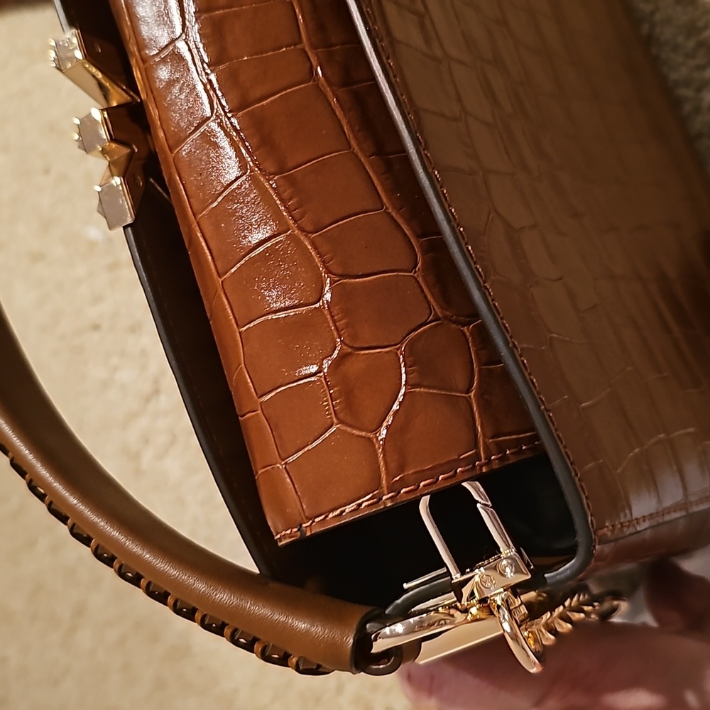 New. MK SATCHEL - Picture 15 of 16